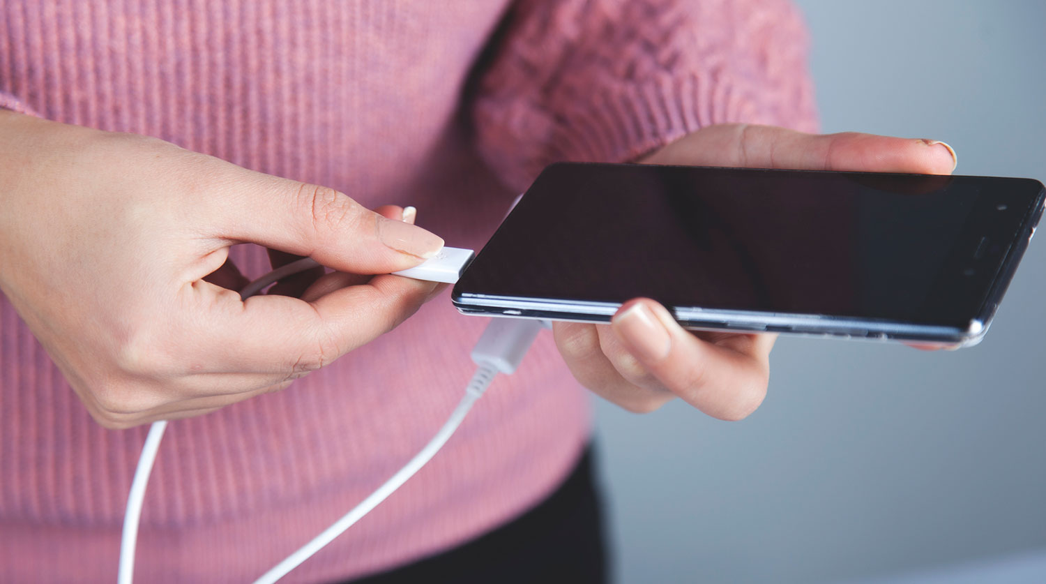 Чистка и уход за разъемами телефона 1 chistka i uhod za razemami telefona