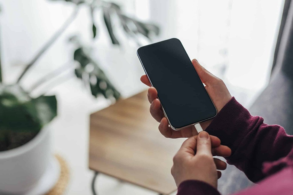 Как продлить жизнь аккумулятора смартфона с помощью аксессуаров 7 kak prodlit zhizn akkumulyatora smartfona s pomoschyu aksessuarov